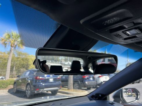 Used 2021 Toyota Avalon Limited w/ Advanced Safety Package image 27