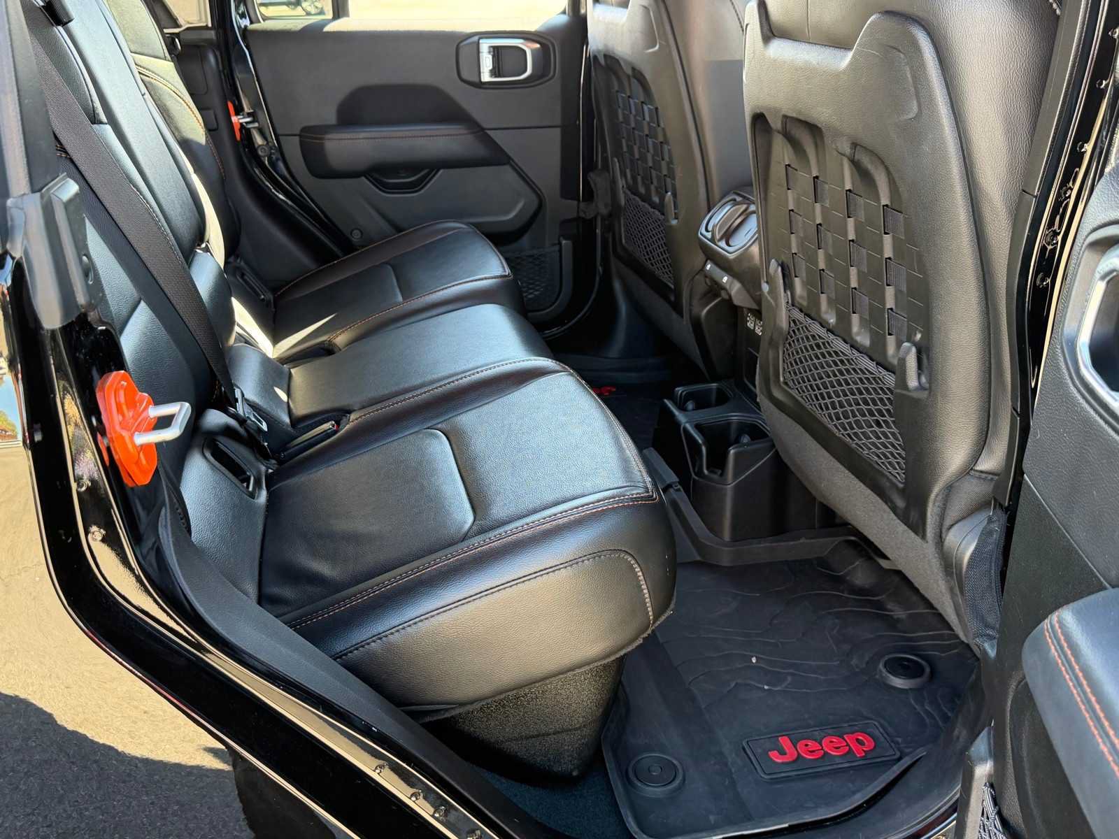 Used 2022 Jeep Gladiator Mojave w/ LED Lighting Group AWD/4WD image 27