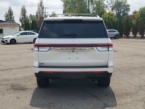 Certified 2023 Lincoln Navigator L Reserve AWD/4WD image 5