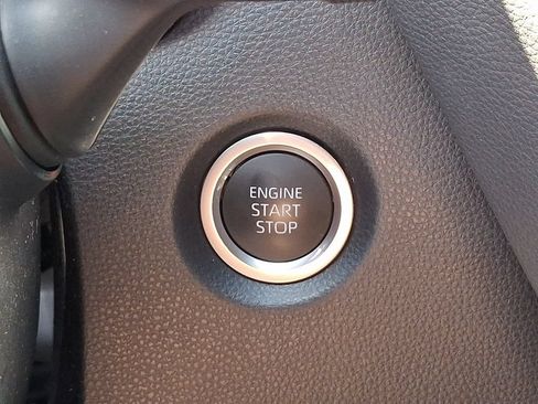 Used 2024 Toyota Corolla SE FWD image 22