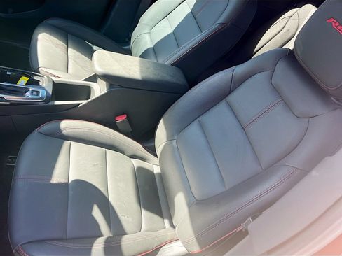 Used 2025 Chevrolet TrailBlazer RS w/ Convenience Package FWD image 18