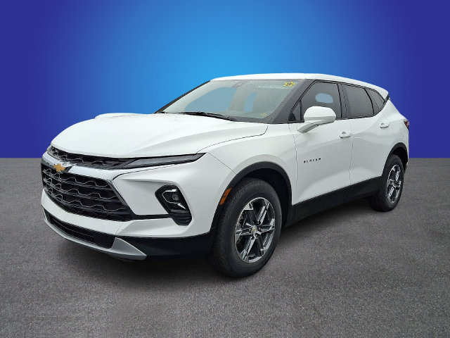 New 2024 Chevrolet Blazer LT w/ Driver Confidence Package FWD image 1