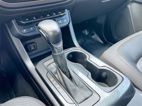 Used 2022 GMC Canyon AT4 w/ Trailering Package image 16