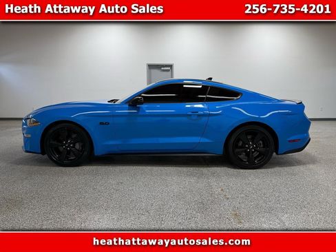 Used 2022 Ford Mustang GT Premium w/ Black Accent Package RWD image 1