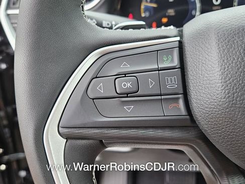 New 2025 Jeep Grand Cherokee L Laredo w/ Luxury Tech Group I image 27