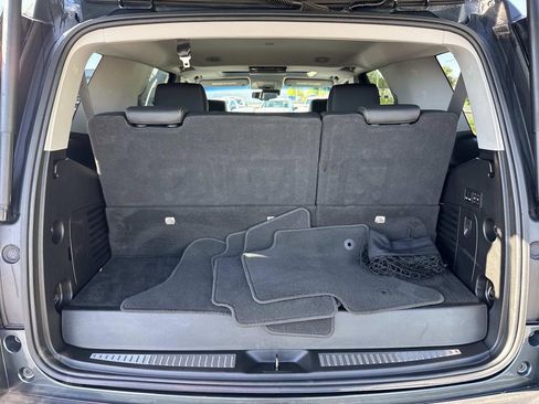 Used 2020 Chevrolet Tahoe Premier AWD/4WD image 21