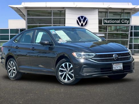 Used 2024 Volkswagen Jetta S FWD image 2