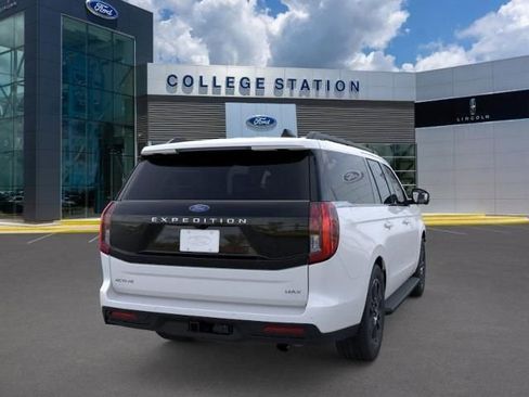New 2025 Ford Expedition Max Active image 8