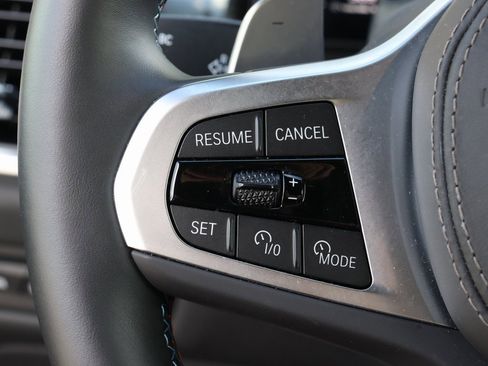 Used 2026 BMW X5 M60i image 40