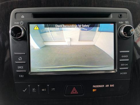 Used 2017 Chevrolet Traverse LT w/ LPO, 'HIT The Road' Package AWD/4WD image 33