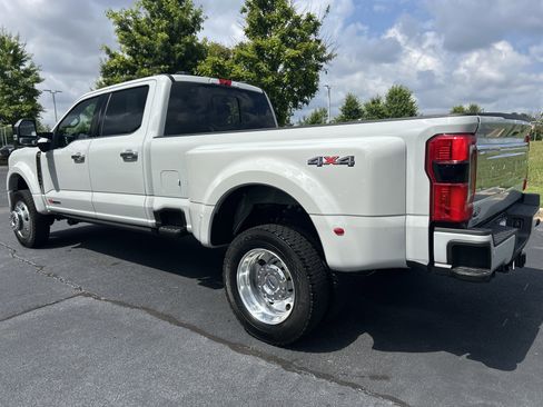 Used 2026 Ford F450 Platinum w/ Platinum Plus Package AWD/4WD image 7
