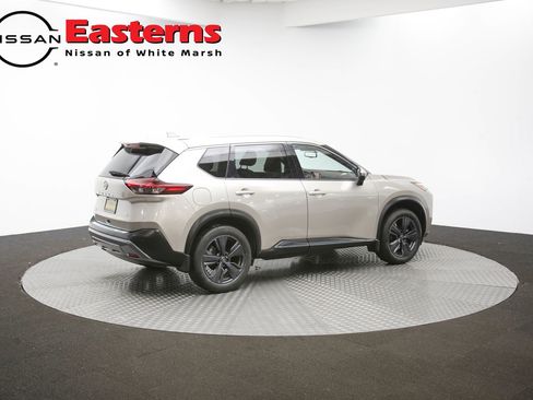 Used 2022 Nissan Rogue SL image 57