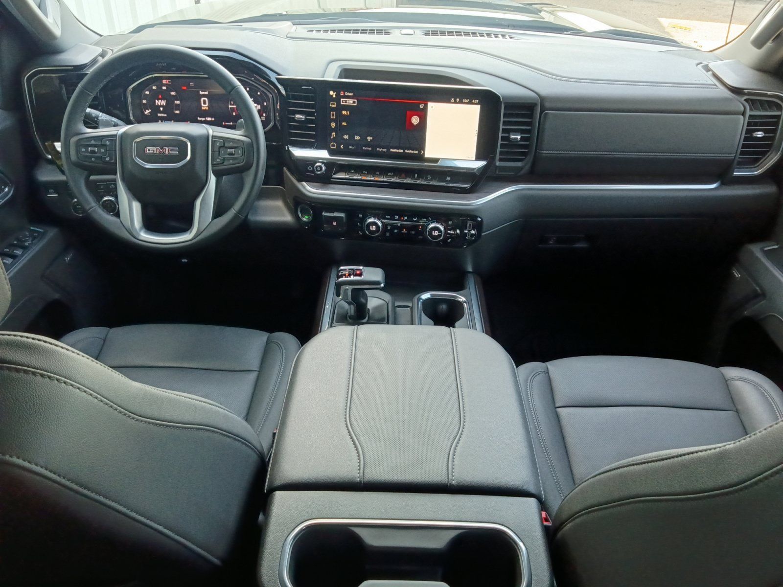Used 2026 GMC Sierra 1500 SLT AWD/4WD image 12