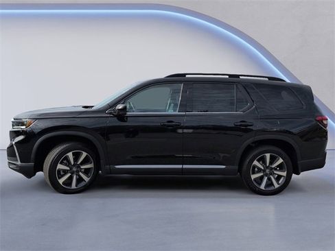 New 2025 Honda Pilot Elite image 10