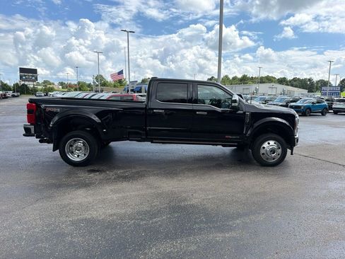 New 2026 Ford F450 King Ranch w/ Chrome Package AWD/4WD image 2