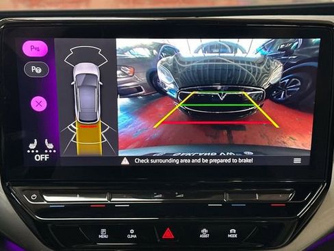 Certified 2024 Volkswagen ID.4 S image 24