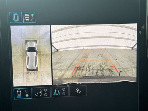 New 2026 GMC Acadia AT4 w/ Luxury Package AWD/4WD image 15