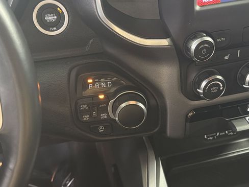 Used 2023 RAM 1500 Big Horn AWD/4WD image 25