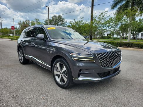 Used 2022 Genesis GV80 2.5T w/ Advanced Package 02 image 2
