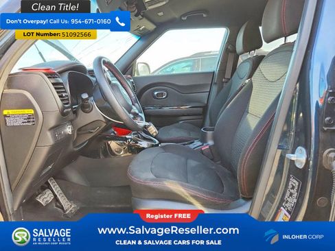 Used 2018 Kia Soul + FWD image 9