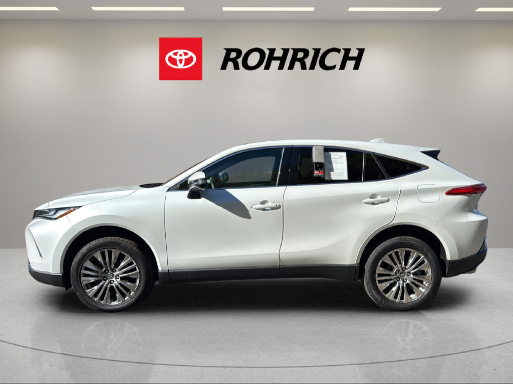 Used 2023 Toyota Venza Limited AWD/4WD image 12