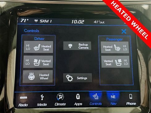 Used 2019 Jeep Cherokee Overland w/ Technology Group image 22