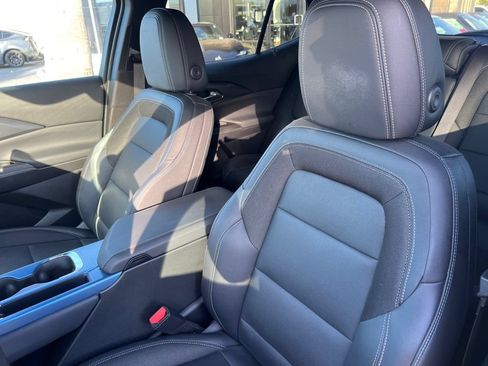 Used 2024 Chevrolet Equinox EV LT w/ LPO, Blackout Package FWD image 34