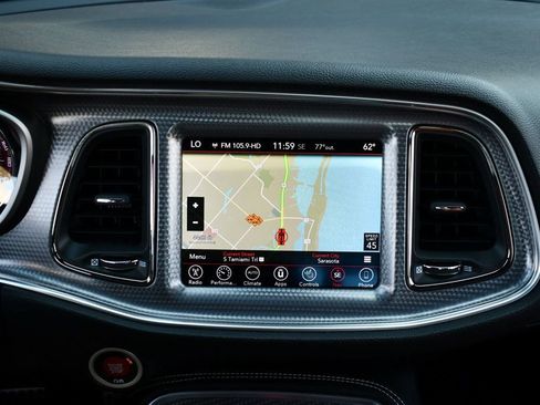 Used 2017 Dodge Challenger SRT Hellcat image 46