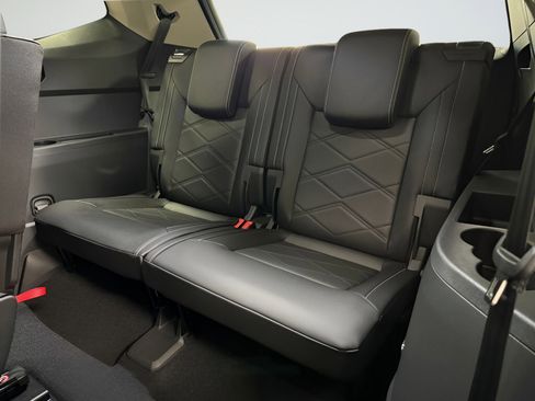 New 2026 Volkswagen Atlas SE image 19