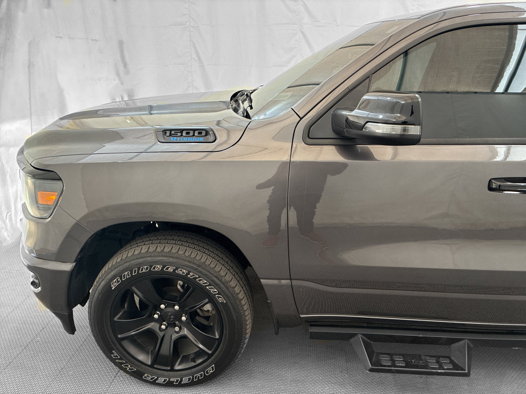 Used 2024 RAM 1500 Big Horn AWD/4WD image 3