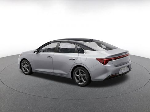 Used 2025 Kia K4 FWD image 7
