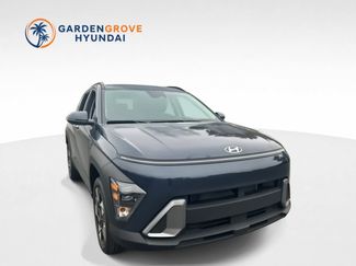 Used 2025 Hyundai Kona SEL AWD/4WD video 1