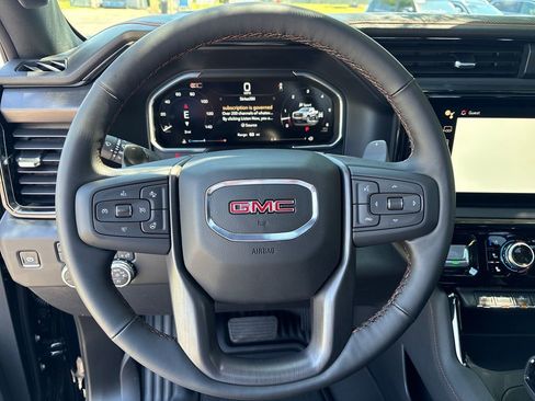 New 2026 GMC Sierra 1500 4x4 Crew Cab AT4 image 18
