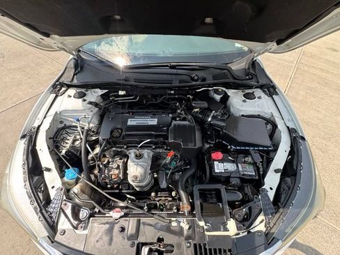 Used 2013 Honda Accord LX image 35