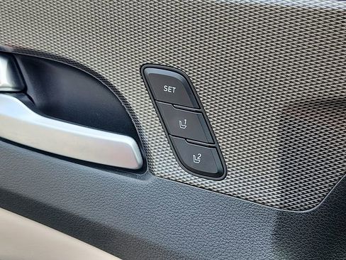 Used 2020 Hyundai Santa Fe Limited image 26