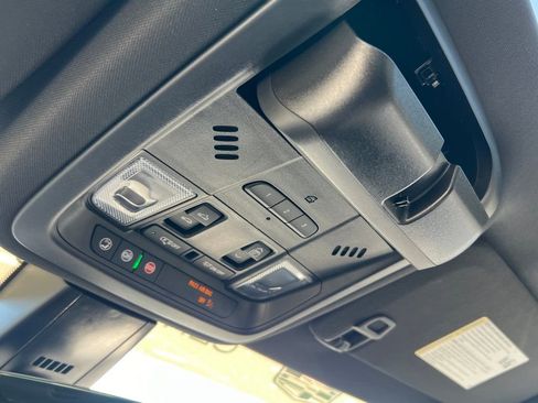 Certified 2023 Cadillac XT6 Luxury image 52