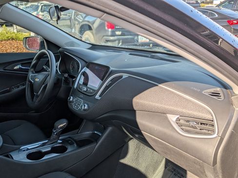 Certified 2023 Chevrolet Malibu LT image 22