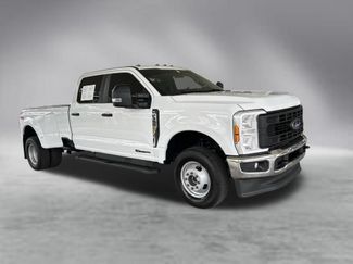 Used 2025 Ford F350 XL w/ XL Driver Assist Package AWD/4WD video 2