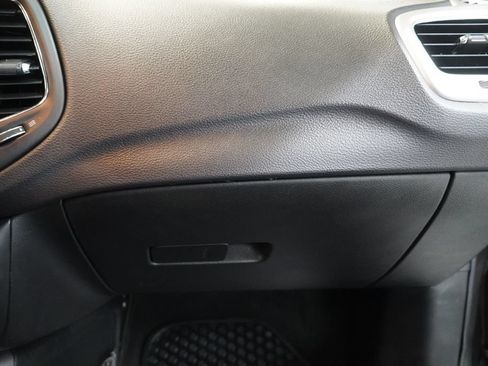 Used 2018 Jeep Compass Latitude w/ Popular Equipment Group AWD/4WD image 36