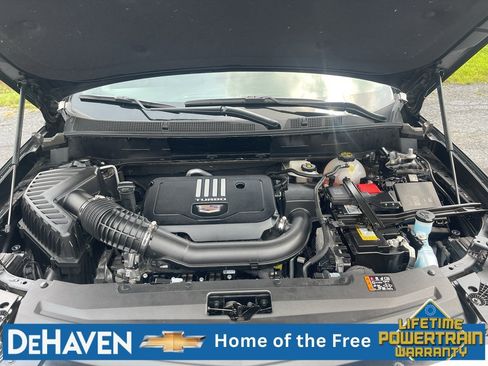 Used 2024 Cadillac XT6 Luxury w/ LPO, Floor Liner Package AWD/4WD image 31