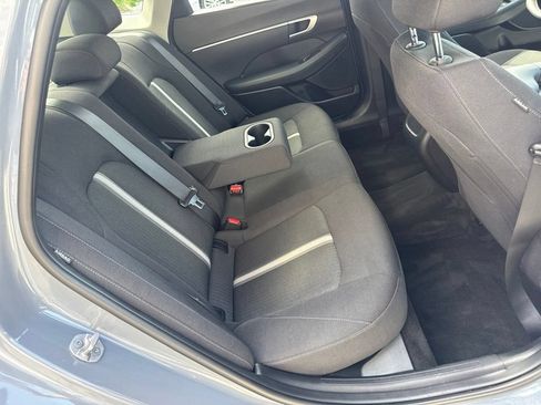 Used 2025 Hyundai Sonata SEL FWD image 44