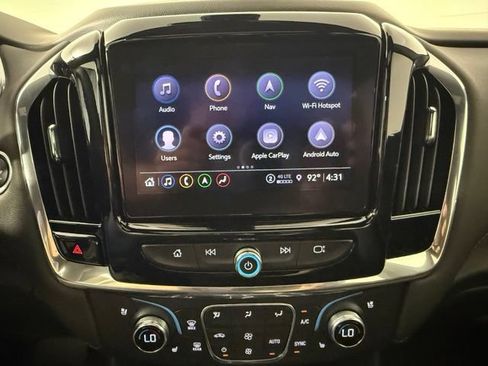 Used 2023 Chevrolet Traverse High Country FWD image 22