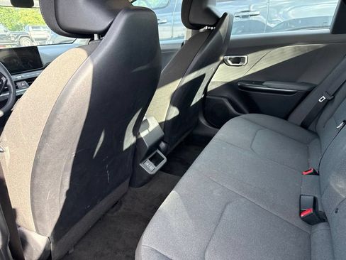 Used 2025 Kia K4 FWD image 13