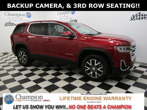 Used 2023 GMC Acadia SLE image 1