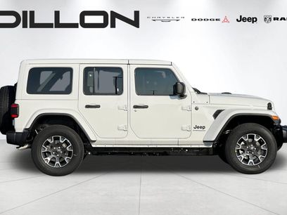 New 2026 Jeep Wrangler Unlimited Sahara w/ Safety Group
