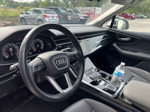 Used 2025 Audi Q7 3.0T Premium Plus AWD/4WD image 9