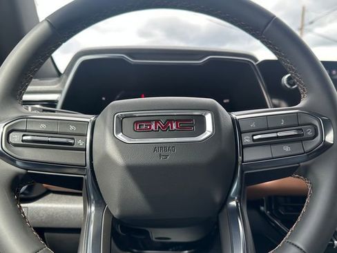 New 2026 GMC Canyon AT4 AWD/4WD image 24