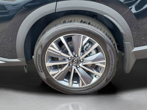 New 2026 INFINITI QX60 Luxe w/ Family Package image 27