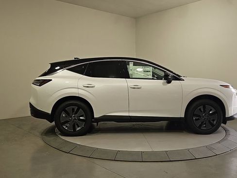 New 2025 Nissan Murano SL image 6