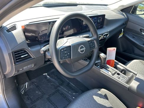 New 2026 Nissan Sentra SV w/ Floor Mat Package FWD image 21